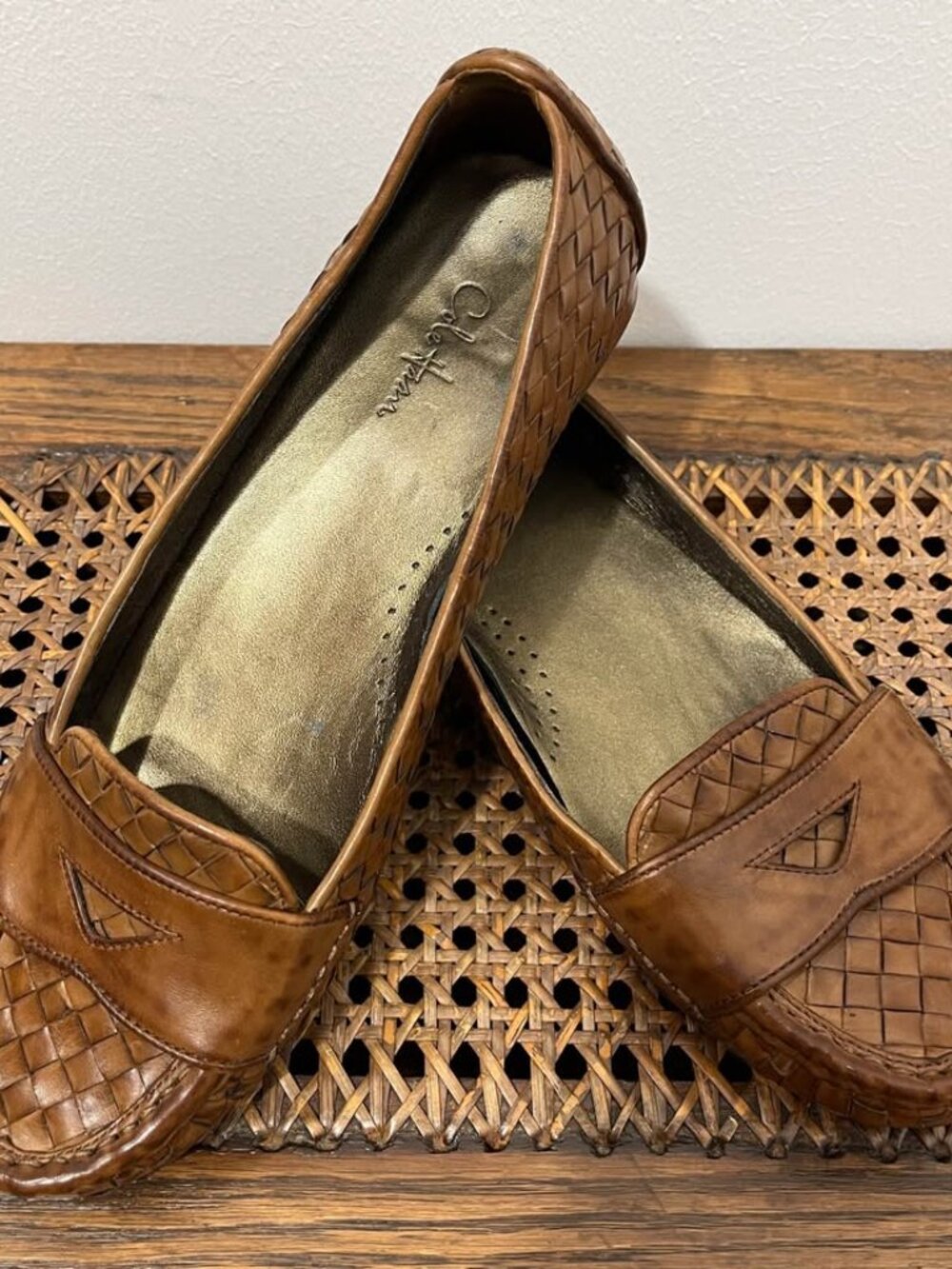 Size 9B Cole Haan Basketweave Woven Leather Chestnut Brown Academic Penny Loafer